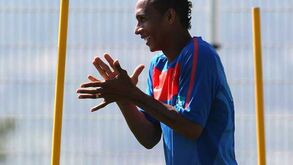 Liedson pronto para viajar