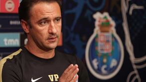 Vítor Pereira: «Falarei de Liedson se ele vier a ser meu jogador»