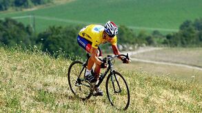 A carreira de Armstrong em imagens