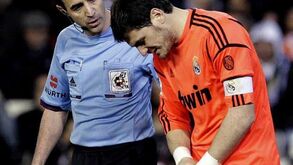 Casillas pode parar três meses