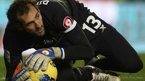 Merengues contratam Diego López