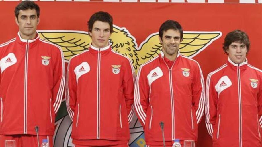 Benfica apresenta equipa masculina