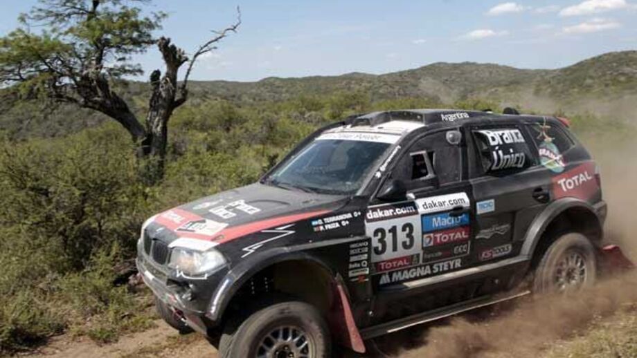 Dakar'2013: Paulo Fiúza ajuda Terranova a vencer etapa