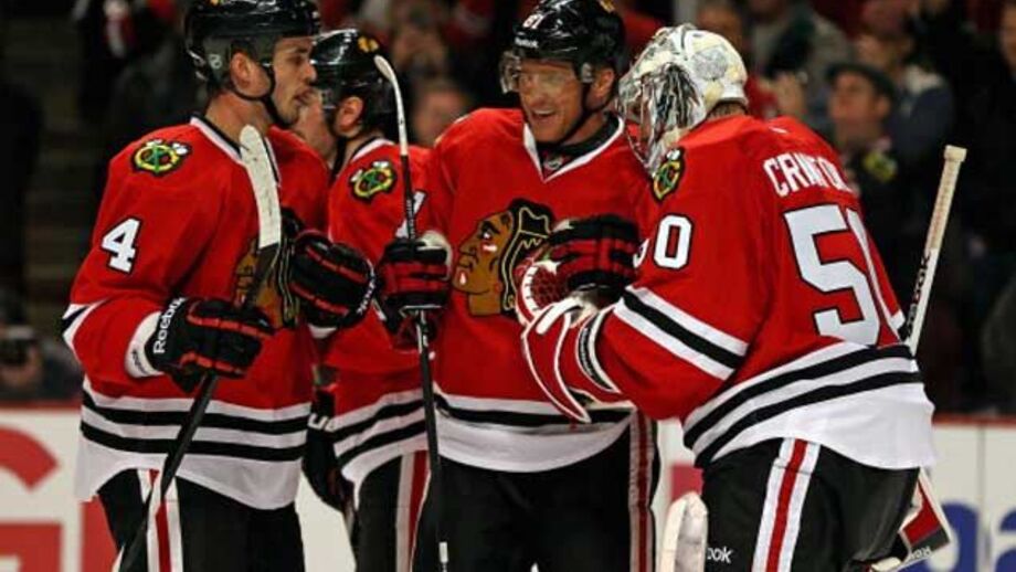 NHL: Hossa mantém percurso perfeito de Chicago