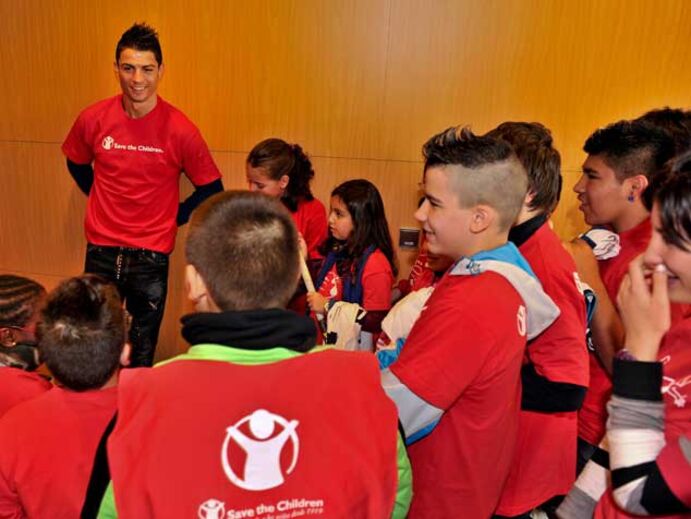 Ronaldo nomeado embaixador da 'Save the Children'