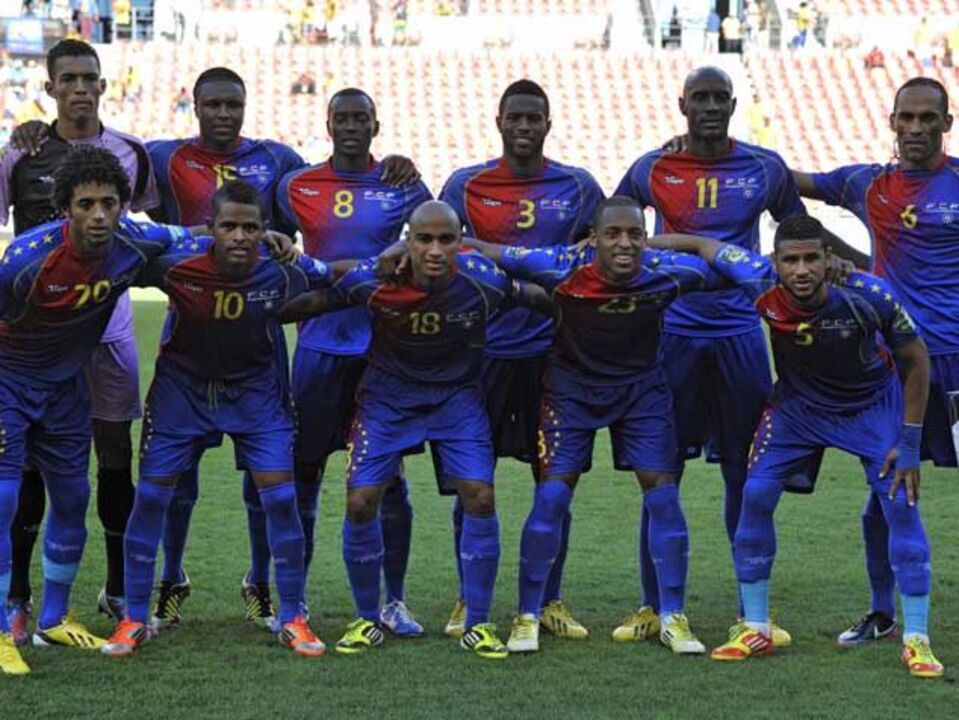 "Tubarões Azuis" recebidos em euforia