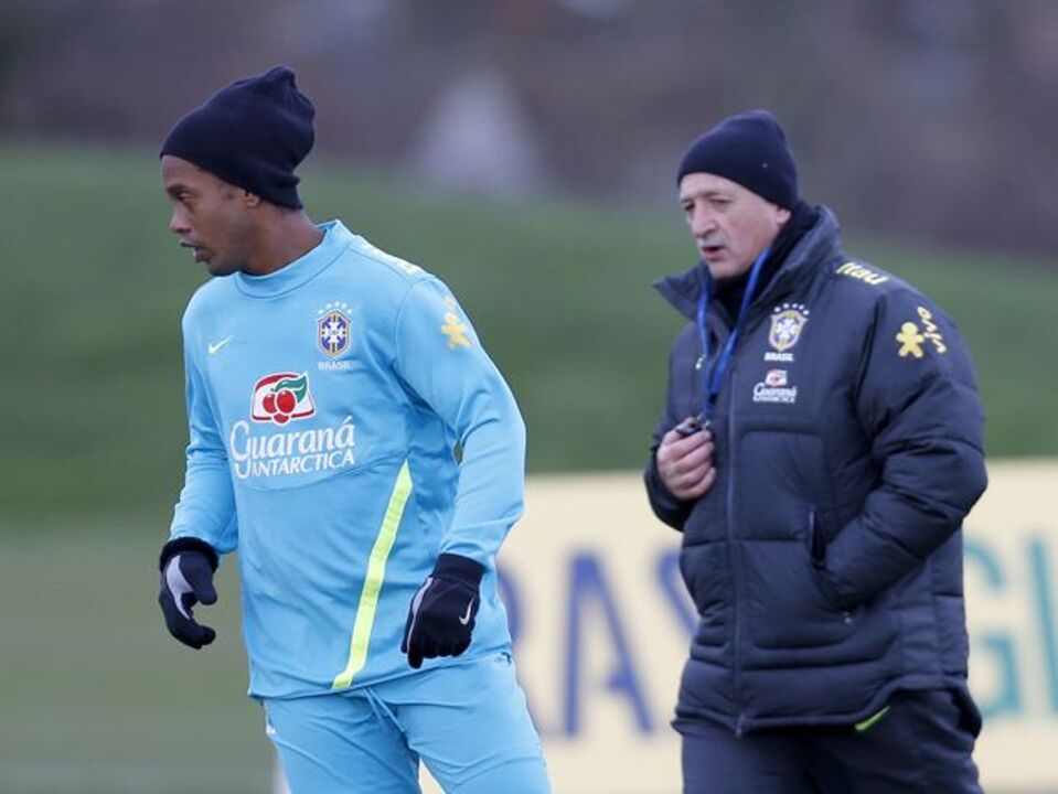 Scolari: «Não podemos perder outro Mundial em casa»