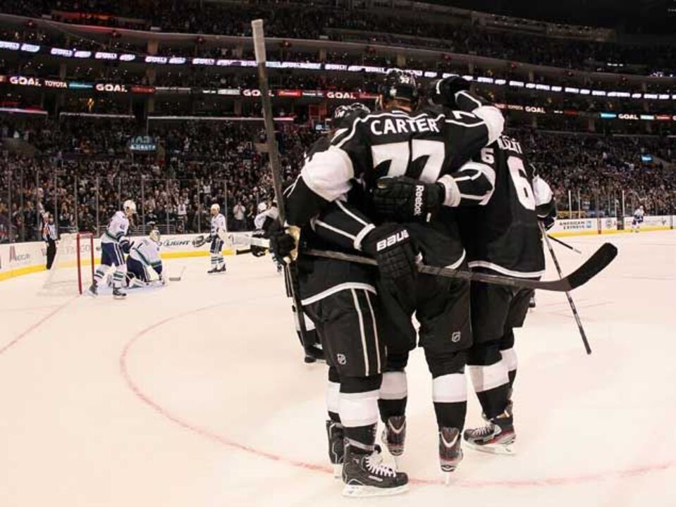 NHL: Campeões voltam a vencer