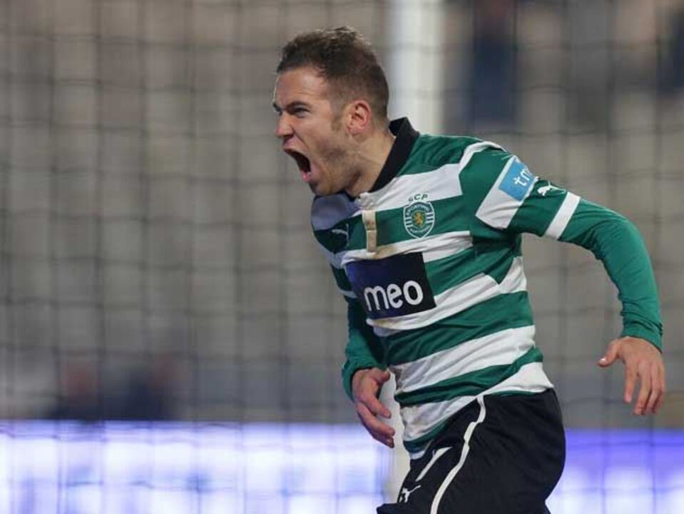 Os meninos lá se divertiram na festa do amigo espanhol