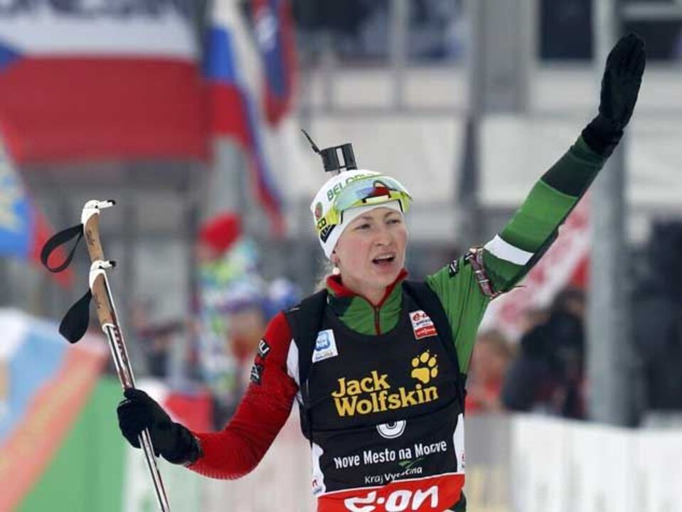 Mundiais de Biatlo: Domracheva vence prova de 12,5 km