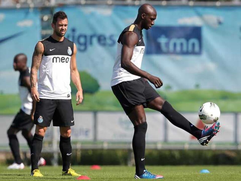 Defour é o único jogador indisponível para o Málaga