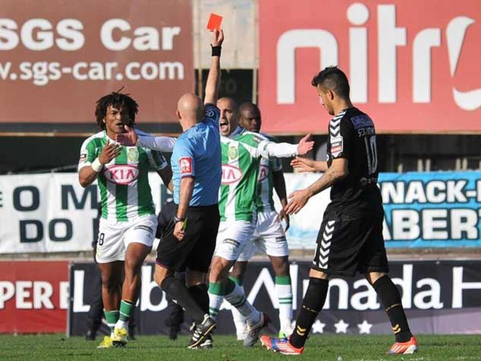 V. Setúbal-Beira-Mar, 1-0: Nem expulsão de Ney ajudou Costinha