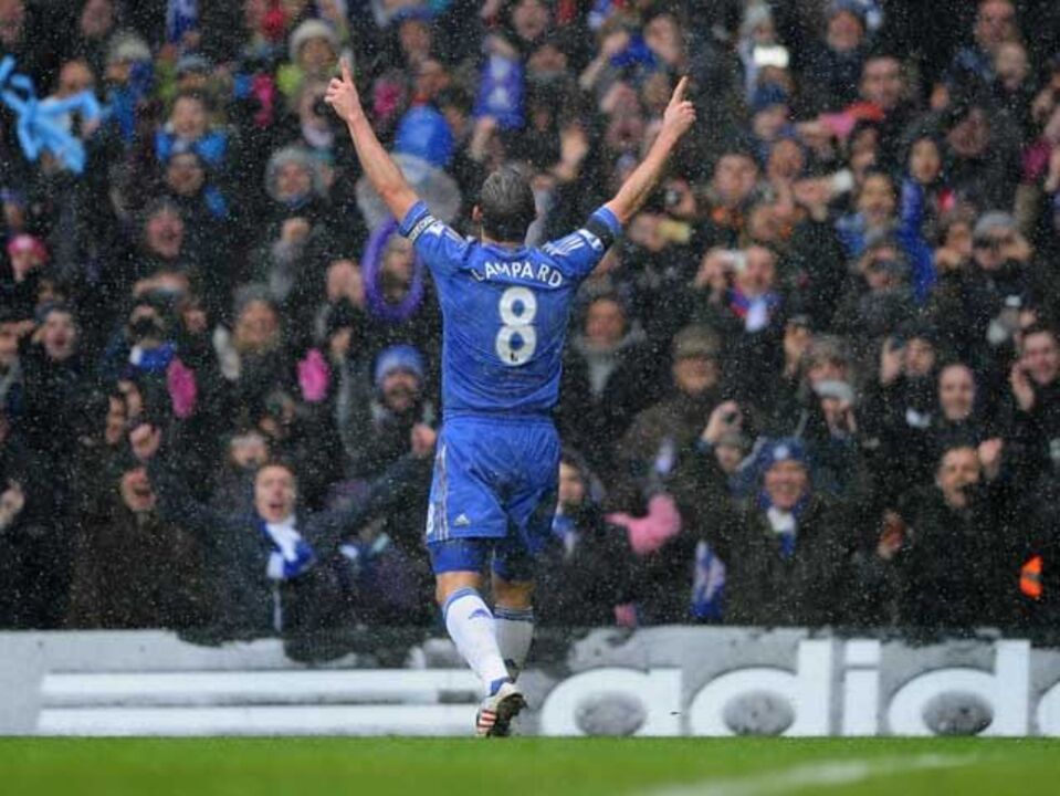 Lampard espreita o golo 200