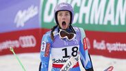 Esqui Alpino: Maze conquista ouro após queda de Vonn 