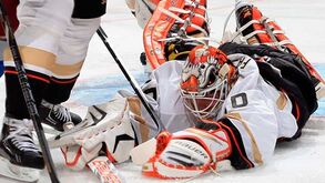 NHL: Noite perfeita para os forasteiros