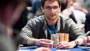 Cyril Andre mais perto dos 770 mil