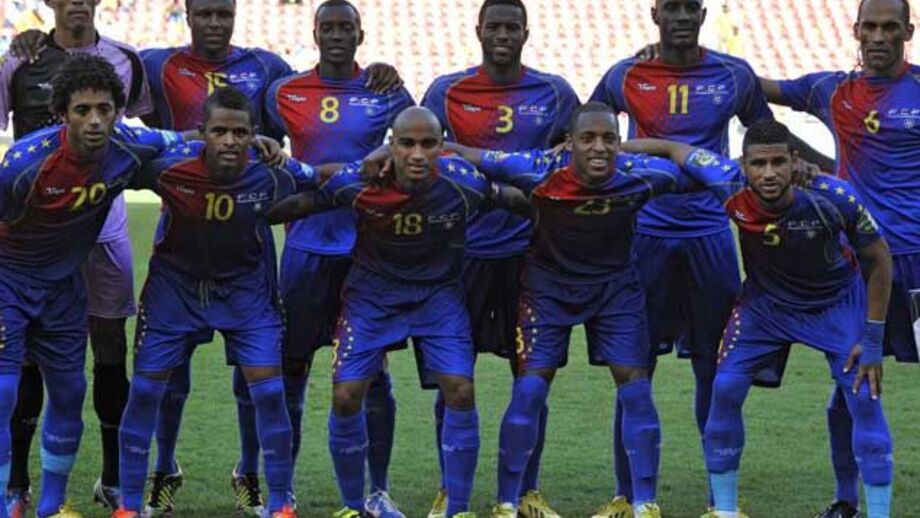 "Tubarões Azuis" recebidos em euforia