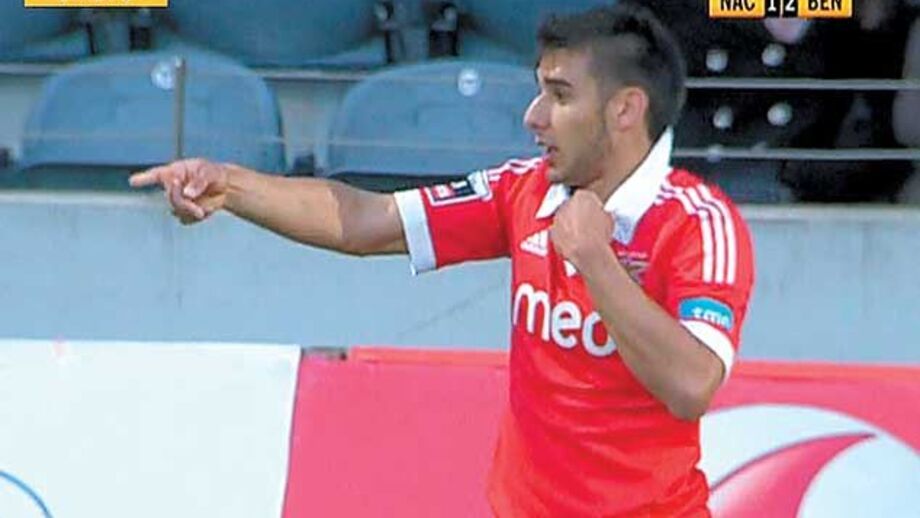 Salvio: «Queres trocar a camisola?»