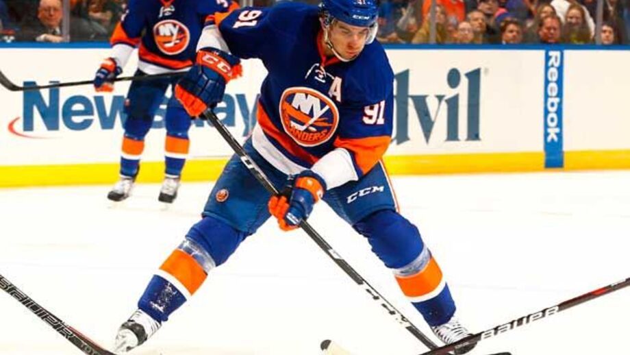 NHL: John Tavares brilha no dérbi de Nova Iorque