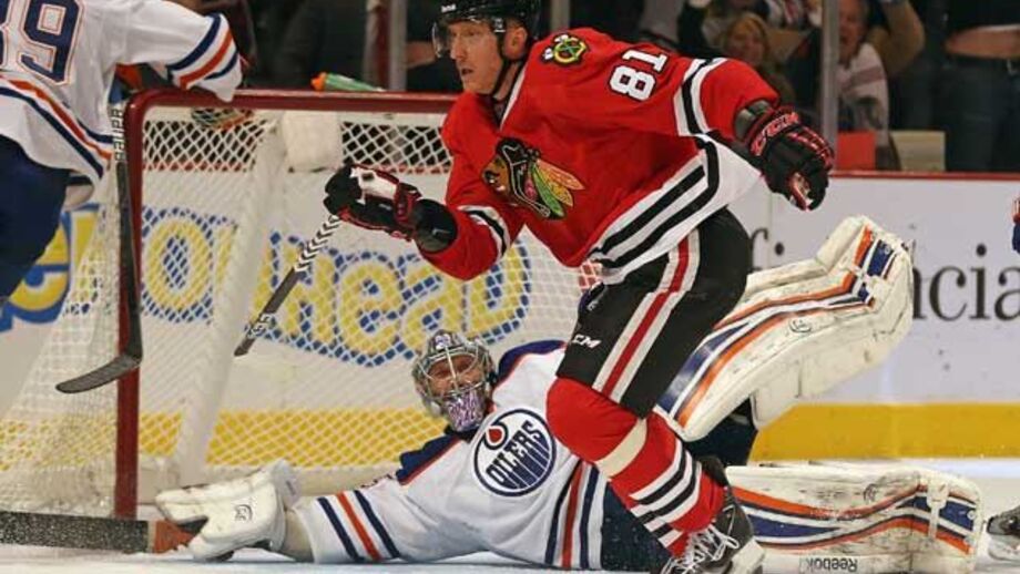 NHL: Blackhawks aumentam recorde