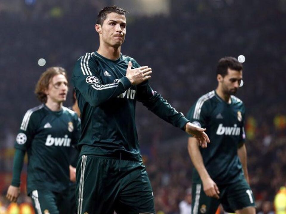 Ronaldo supera Messi nos melhores marcadores da Champions
