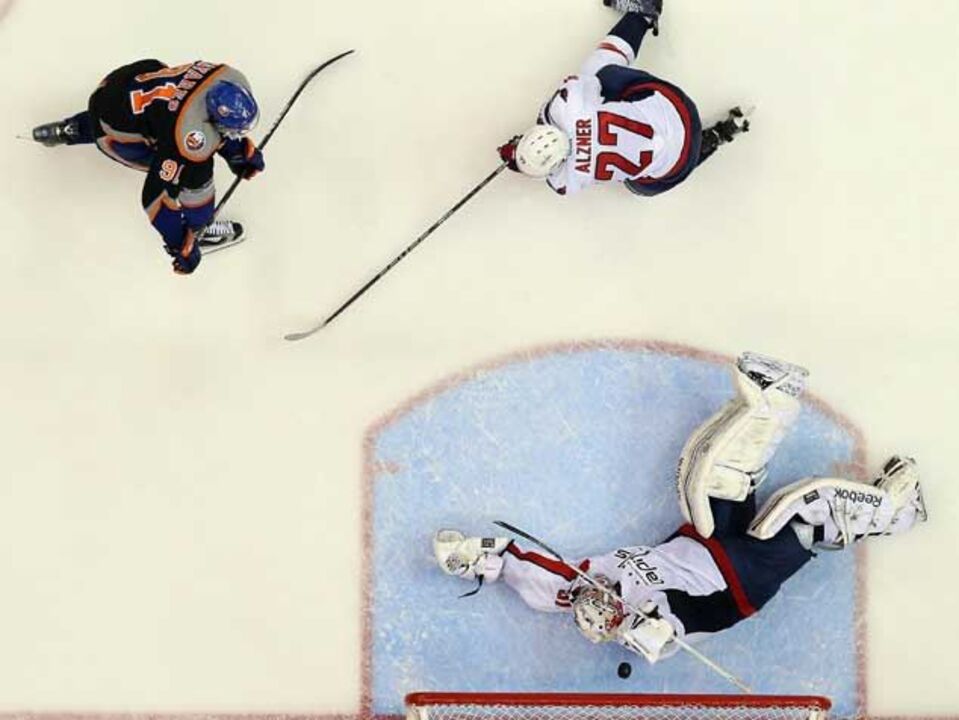 NHL: Tavares centenário na vitória dos Islanders