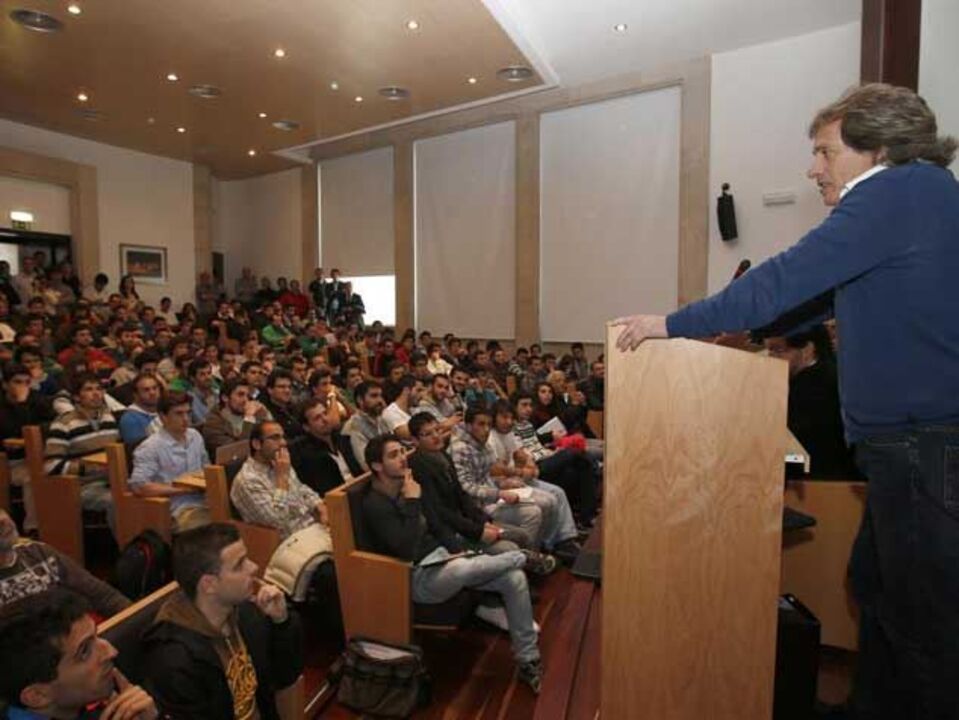 Jesus: «Se querem um treinador para a estrutura não sou eu»