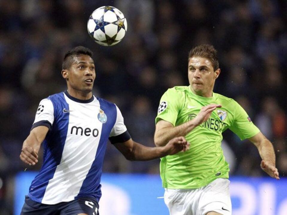 Málaga-FC Porto sem favorito
