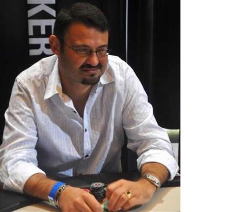 Nanev ganha 30 mil em dois torneios