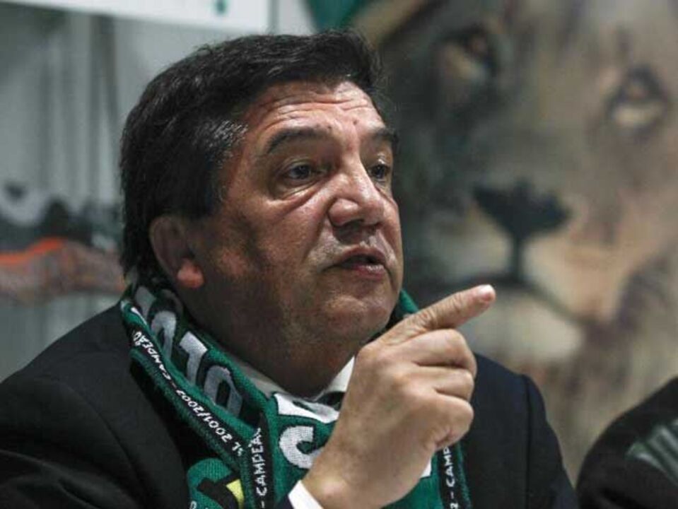 Carlos Severino: «Jogadores estrangeiros fizeram do clube um entreposto»