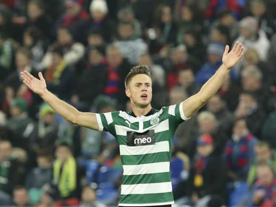 SAD confirma negociações com Norwich por Wolfswinkel