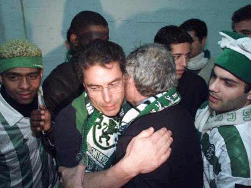 Futebol só deu 12 troféus nos últimos 30 anos