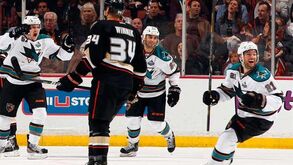 NHL: Ducks somam 12.ª vitória caseira consecutiva