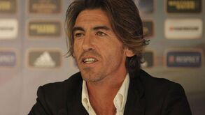 Sá Pinto no comando do Estrela Vermelha