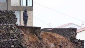 Dois desalojados após derrocada em Coimbra