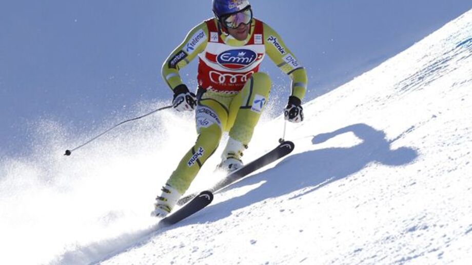 Esqui alpino: Svindal conquista título no super-G 