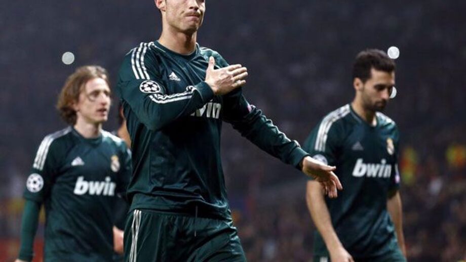 Ronaldo supera Messi nos melhores marcadores da Champions