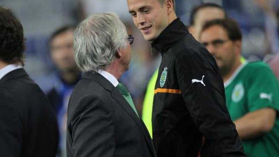 Wolfswinkel é o 31 de Godinho Lopes