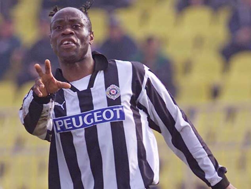 Taribo West aos 28 teria... 40