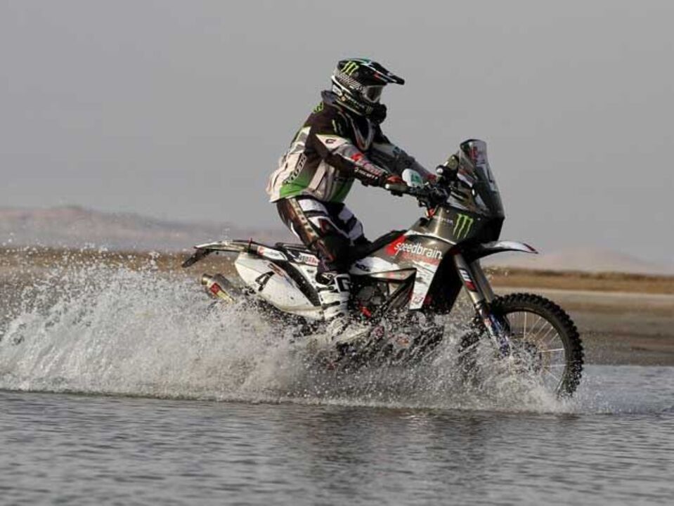 Paulo Gonçalves acaba Sealine Crosse Country Rally no 2.º lugar
