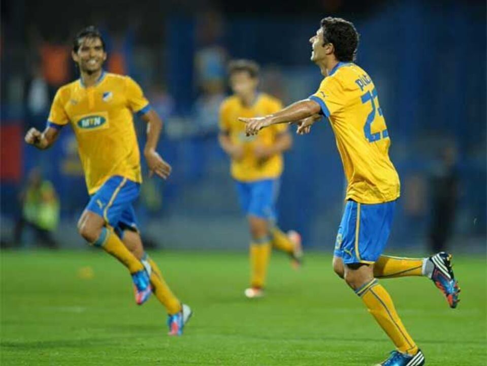 Chipre: Trio português campeão no Apoel