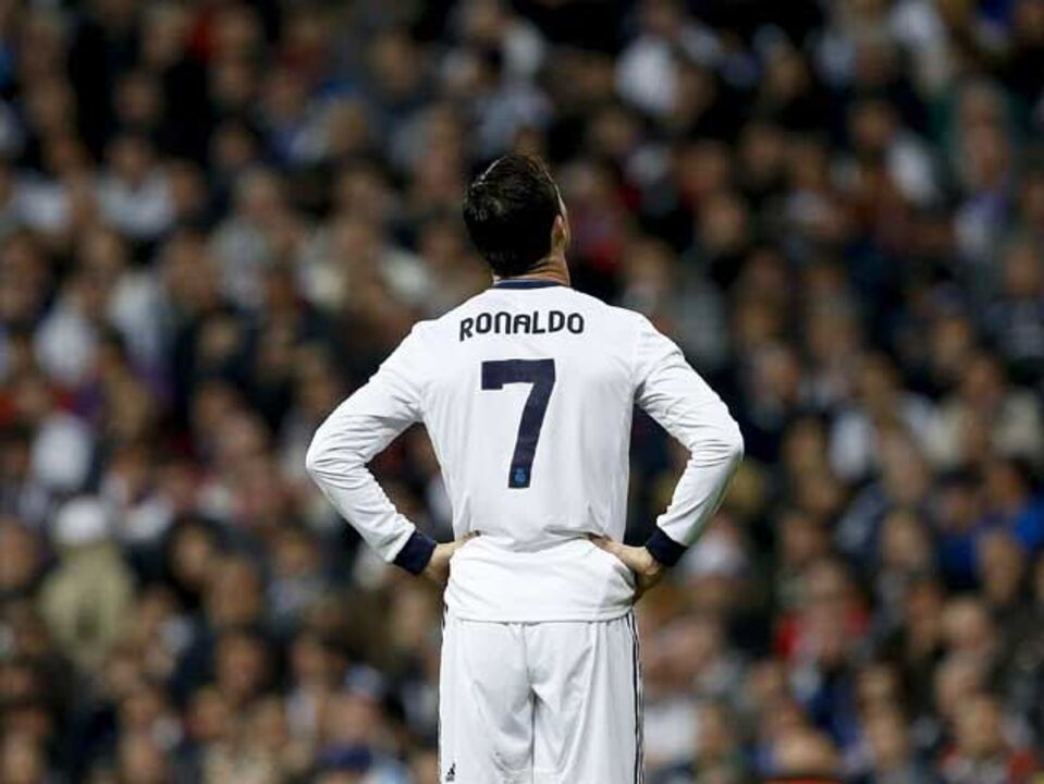 Ronaldo falha objetivos