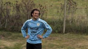 Forlán vai casar-se com Paz Cardoso 