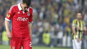 Fenerbahçe-Benfica, 1-0: Os ferros da esperança