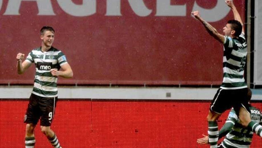 Hat-trick deixa leões na rota da Europa