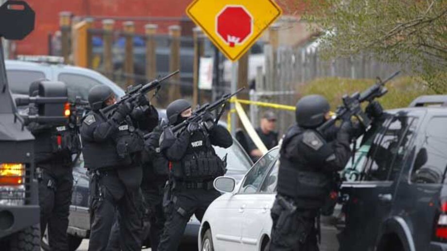 Transportes públicos suspendidos em Boston