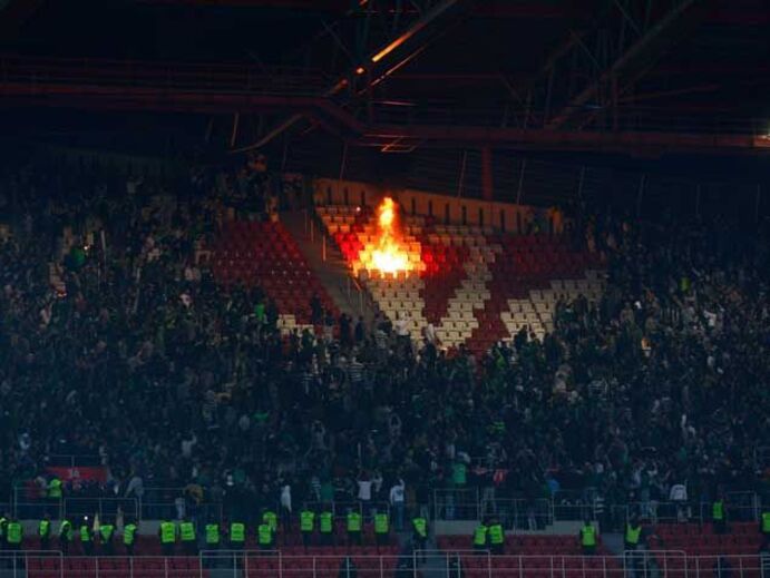 Gaiola resultou em incêndio nas bancadas da Luz 