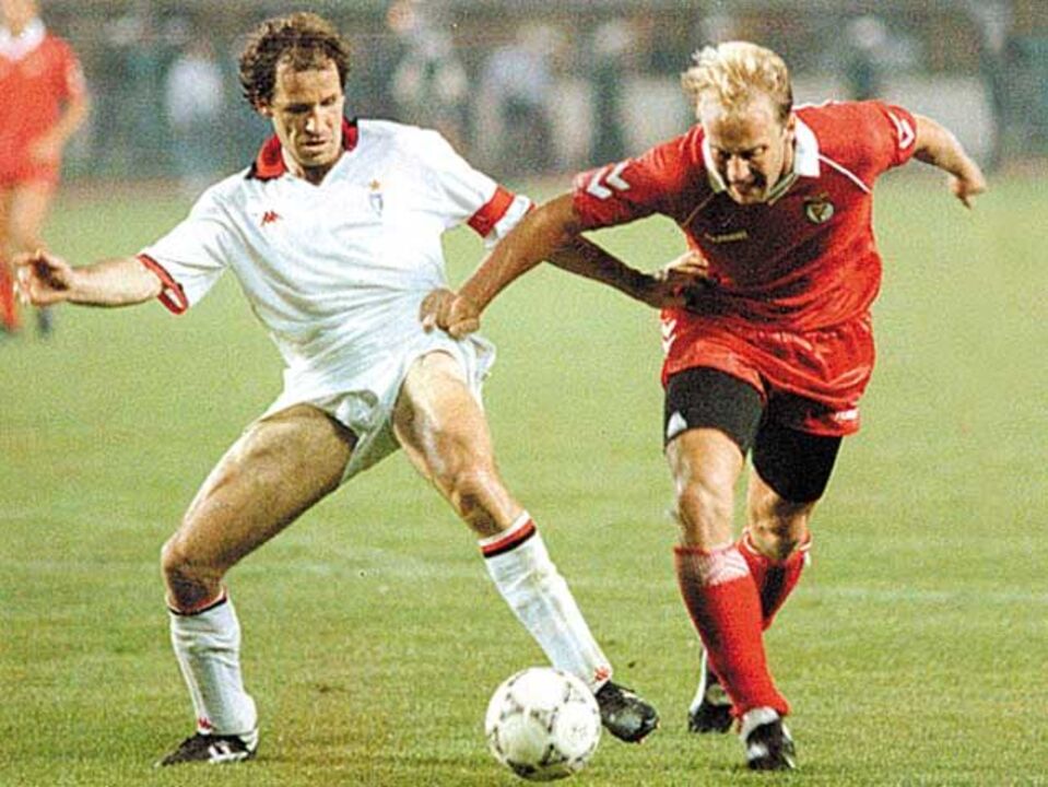 AC Milan-Benfica, 1-0: Uma desatenção bastou