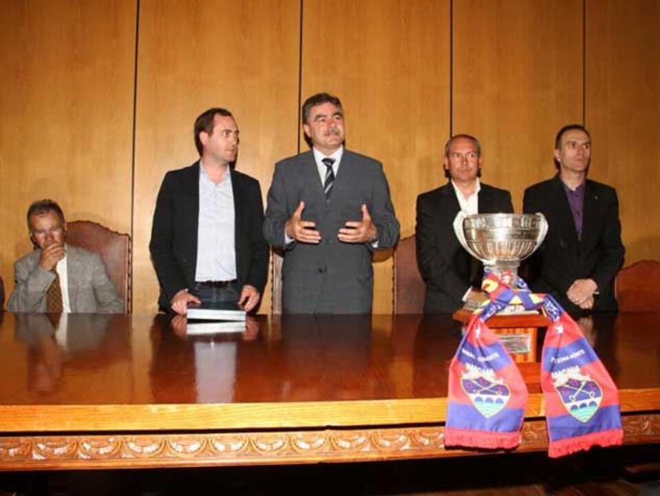 Presidente do Chaves diz que saída de João Pinto "não foi consensual"