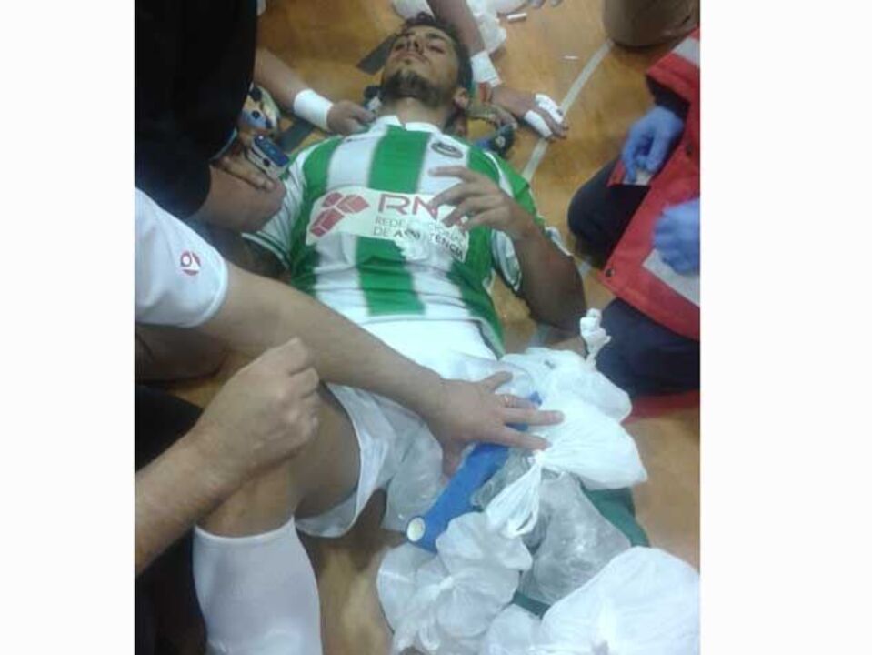 Lesão arrepiante no Leões Porto Salvo-Rio Ave